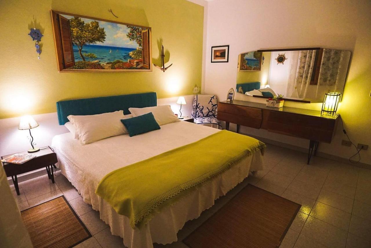 L'Hibiscus Di Lucia Villa Alghero Kültér fotó